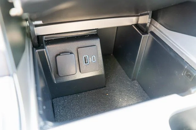 Used 2022 Gray Ford XLT image 28