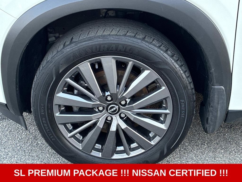 Used 2023 White Nissan SL image 20