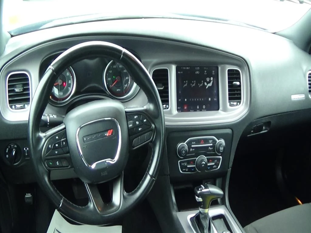 Certified Used 2023 Frostbite (pca) Dodge SXT image 13