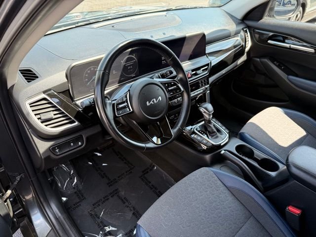 Used 2024 Gray Kia S image 33