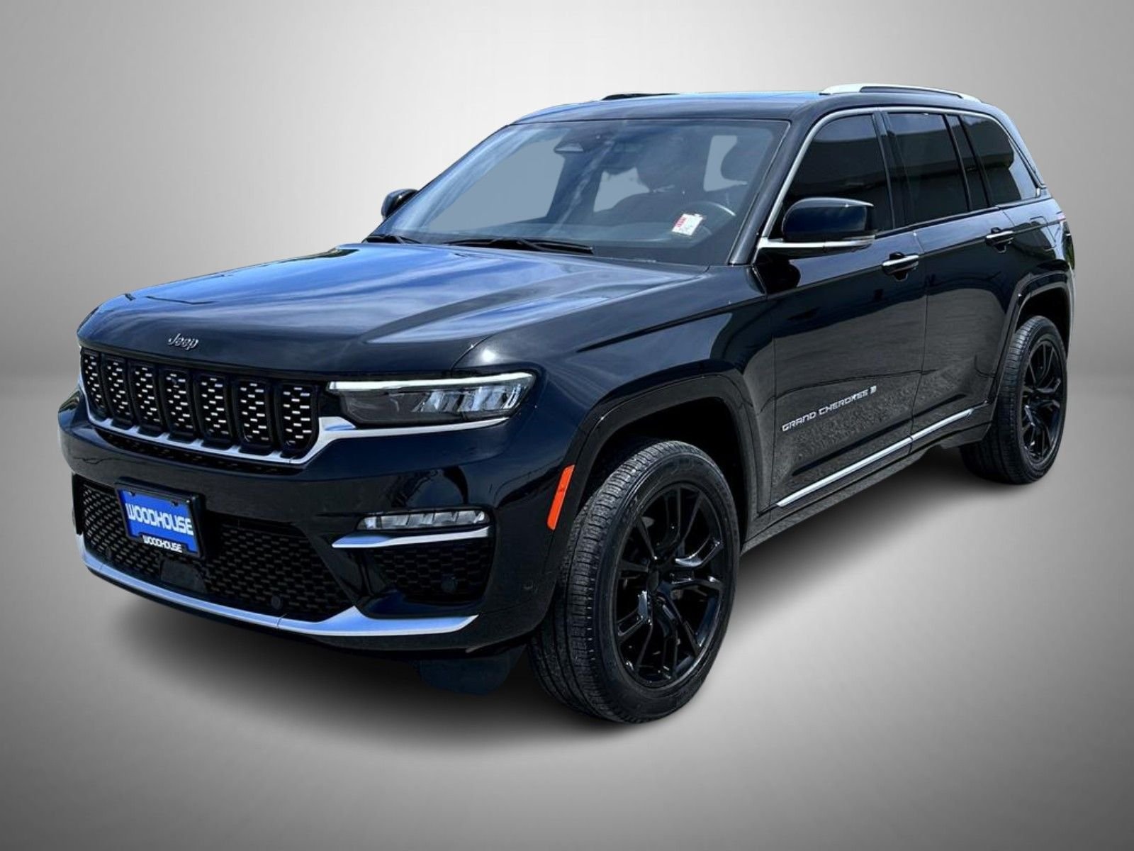 2023 Jeep Grand Cherokee Summit 4x4's photo