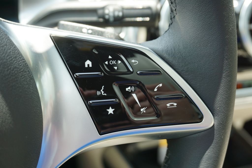 2025 Mercedes-Benz GLB Base - Photo 27