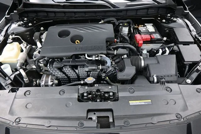 Used 2020 Black Nissan 2.5 S image 27