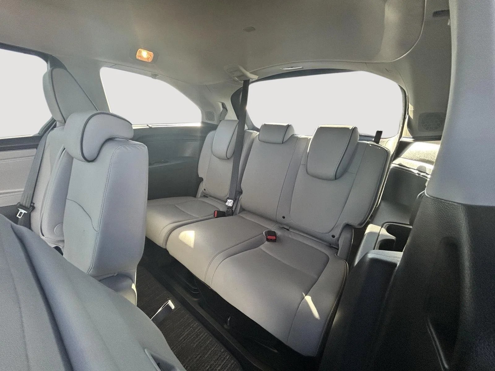 2024 Honda Odyssey Elite - Photo 7