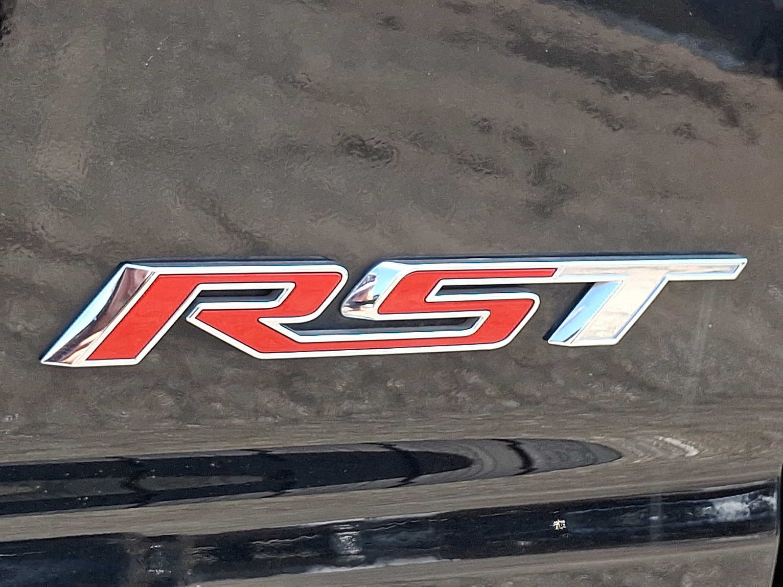 Used 2021 MOSAIC BLACK METALLIC Chevrolet RST image 29