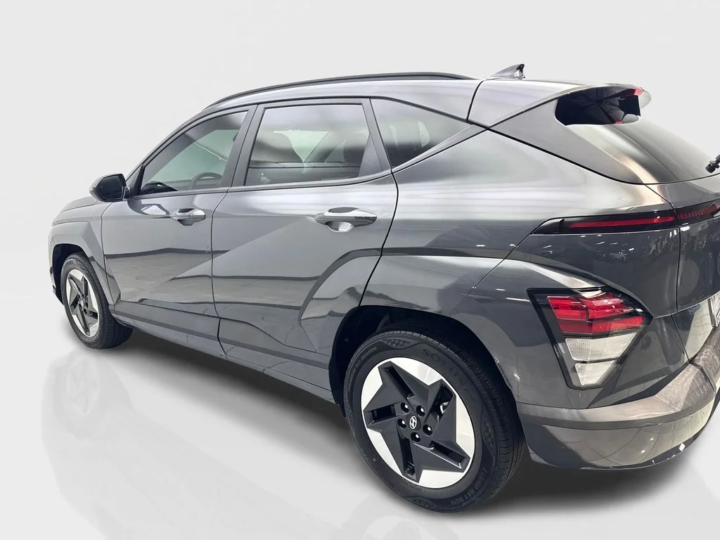 Used 2024 Gray Hyundai SEL image 14