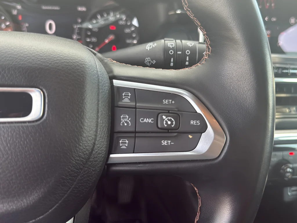 Certified Used 2022 Red Jeep Limited image 17