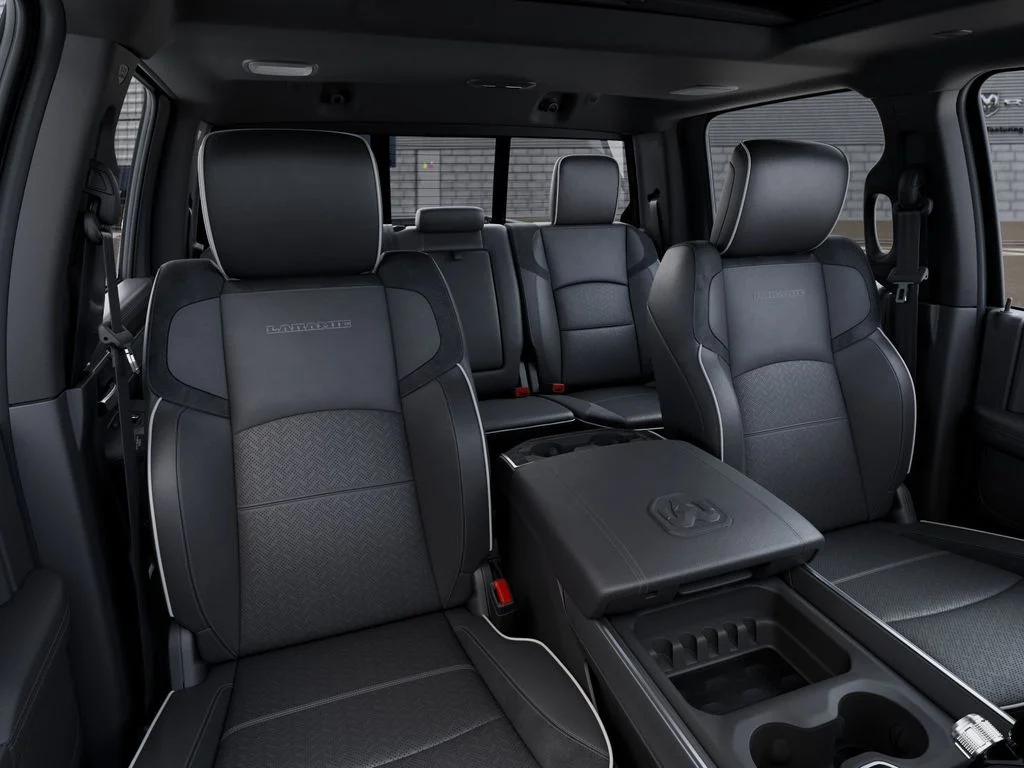 New 2026 Diamond Black Crystal Pearl-Coat Exterior Paint RAM Laramie image 18