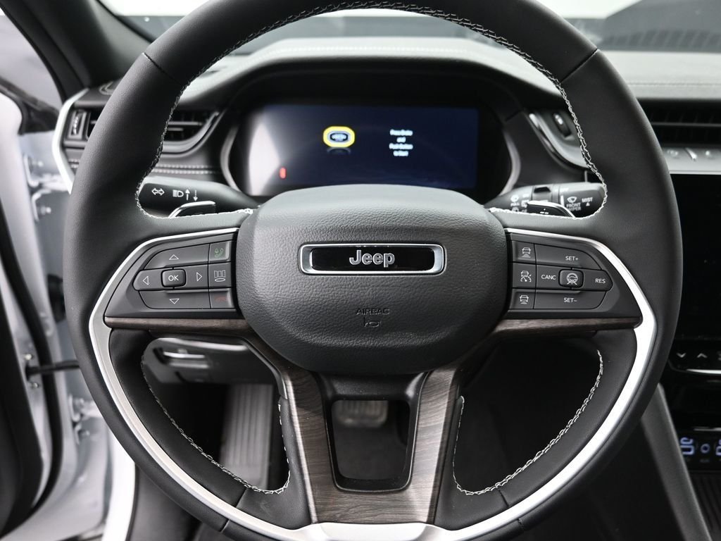 2026 Jeep Grand Cherokee Laredo - Photo 16