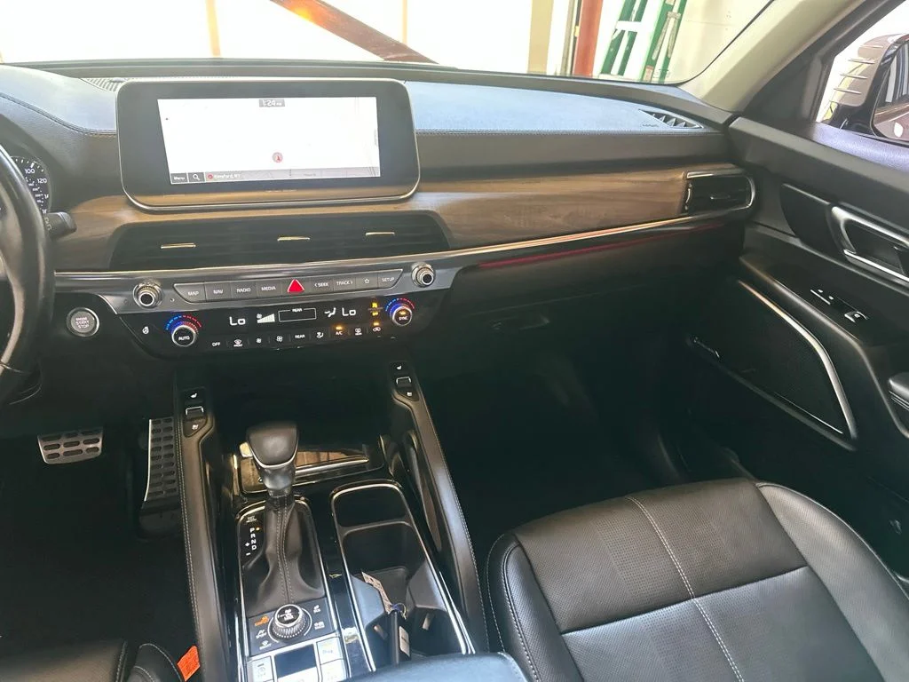 Used 2022 Gray Kia SX image 26