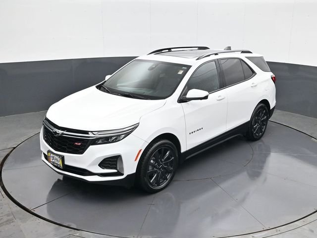 Used 2023 White Chevrolet RS image 13