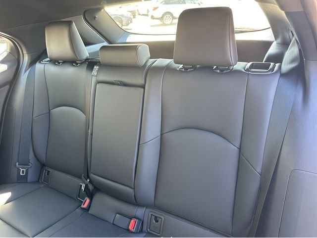 2026 Lexus UX Hybrid 300h - Photo 41