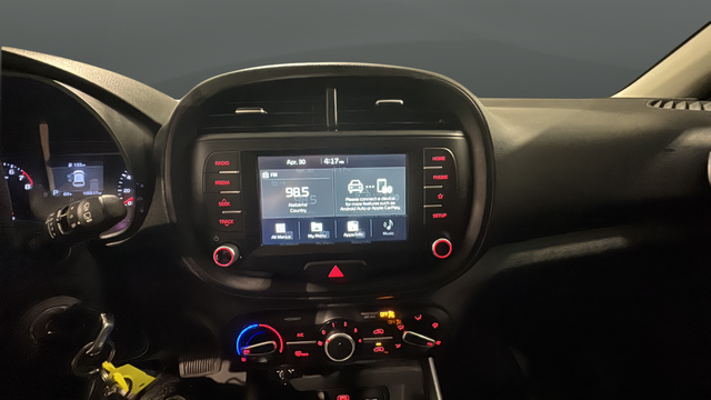 Used 2020 Snow White Pearl Kia LX image 14