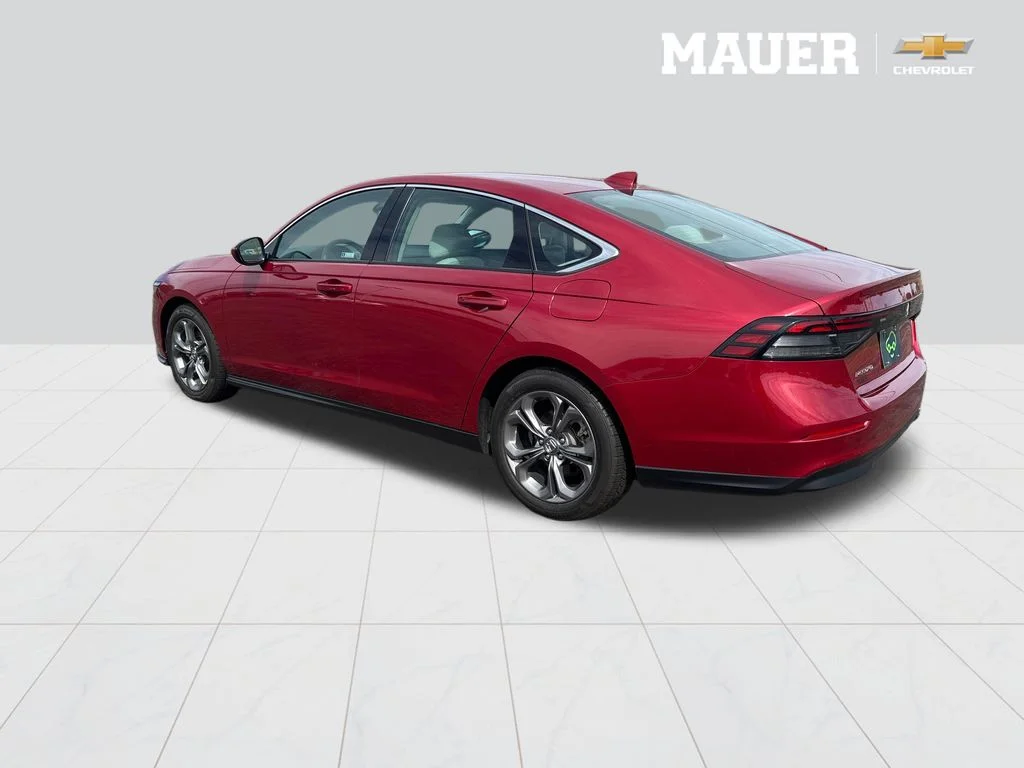 Used 2024 Red Honda EX image 4