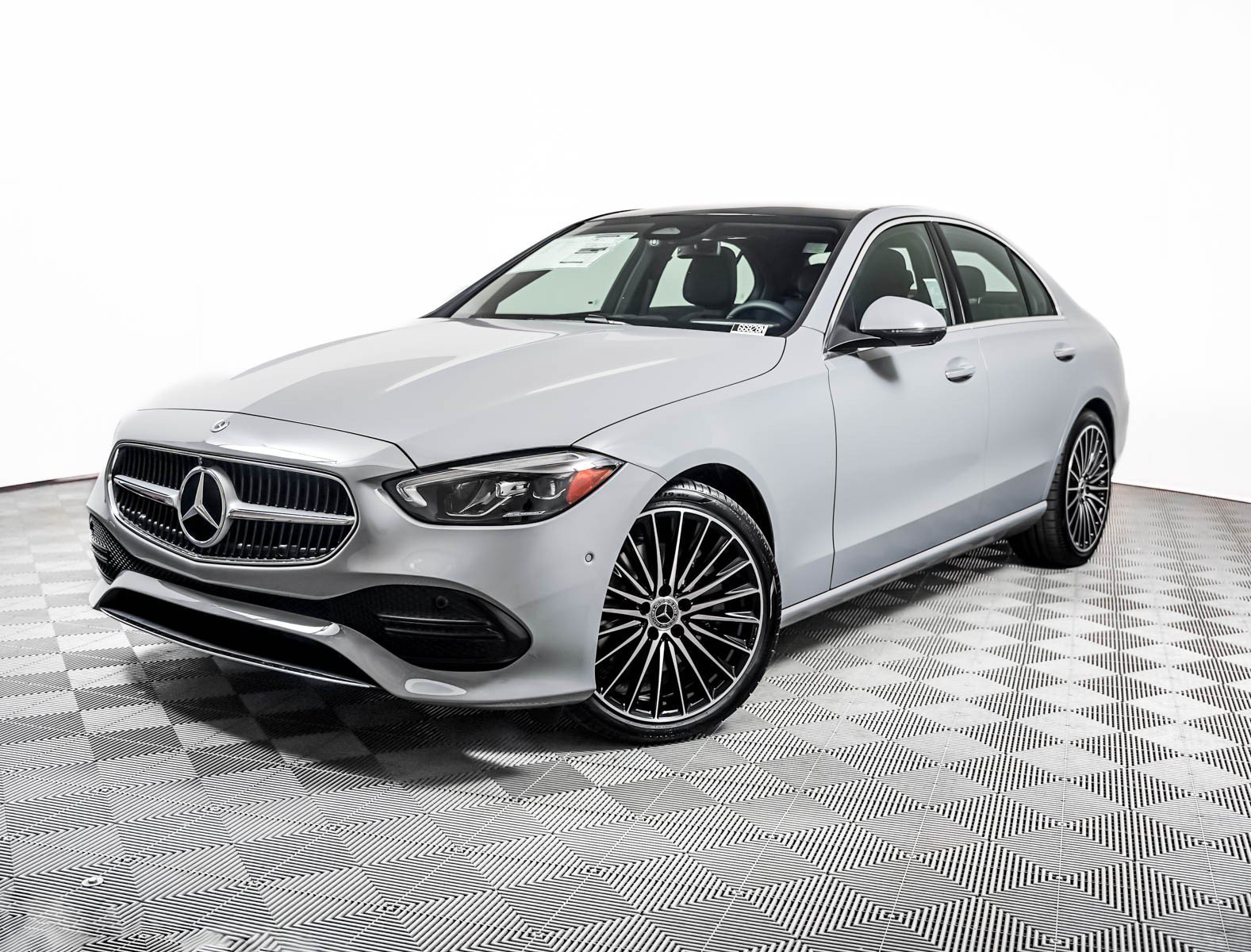 New 2026 MANUFAKTUR Alpine Grey Mercedes-Benz C 300 image 1
