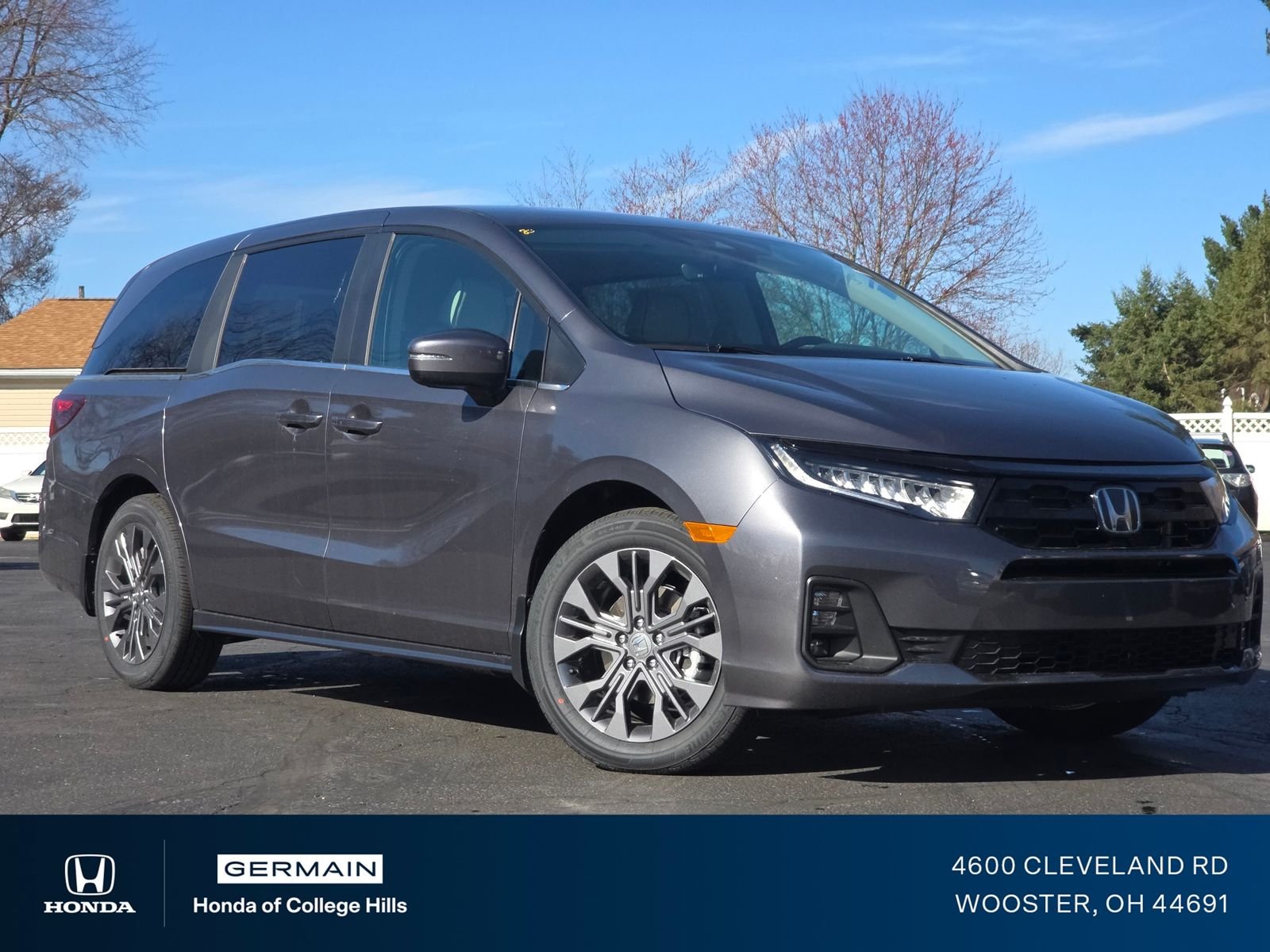2026 Honda Odyssey Touring's photo