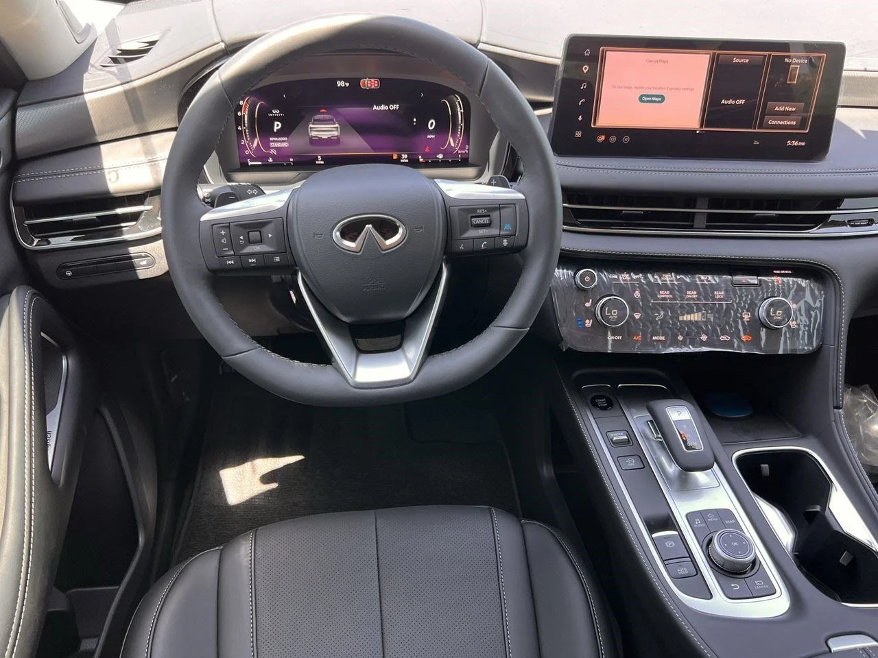 New 2027 RADIANT WHITE INFINITI Luxe FWD image 10