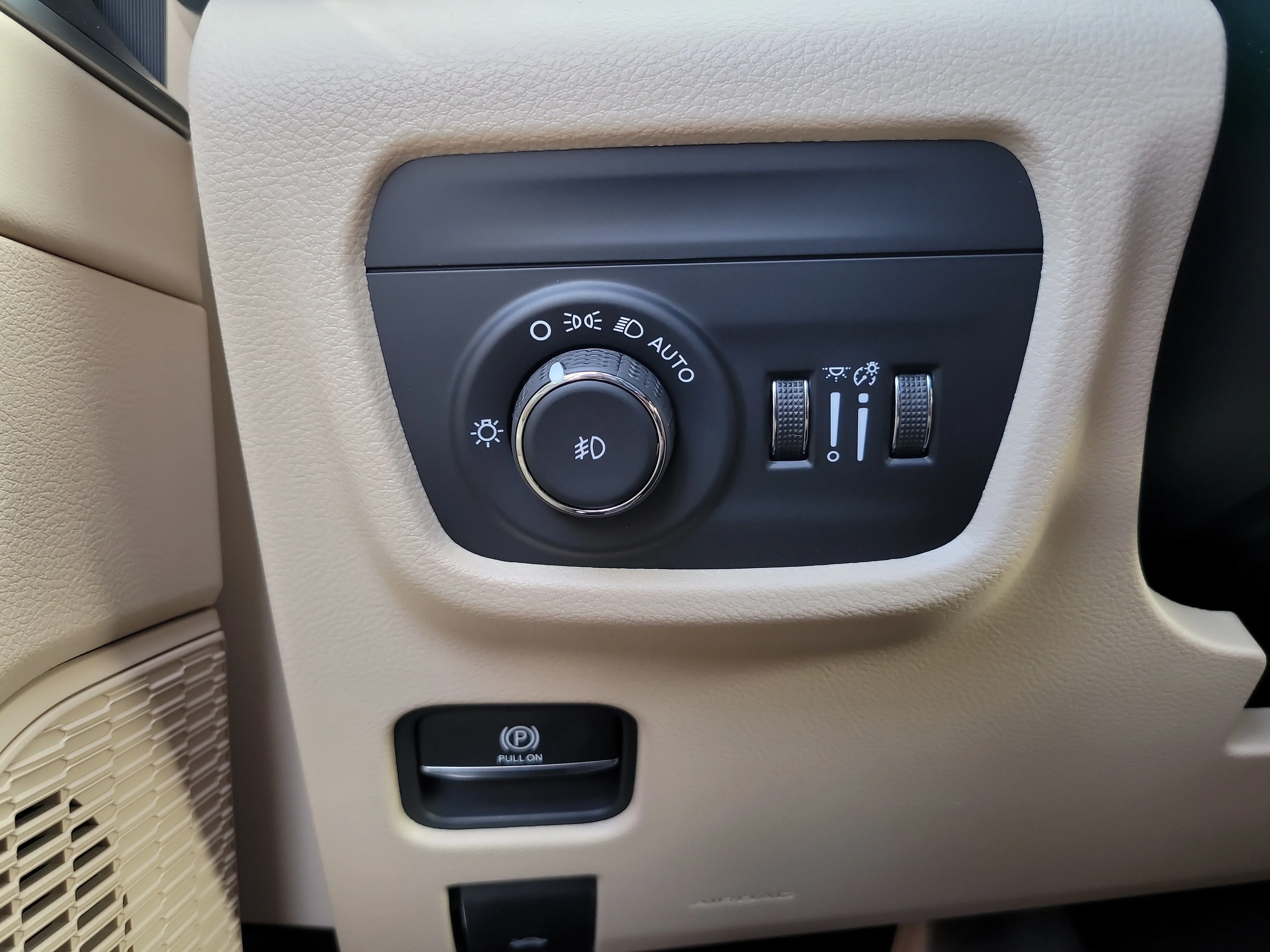 New 2026 Bright White Clearcoat Jeep Limited image 23