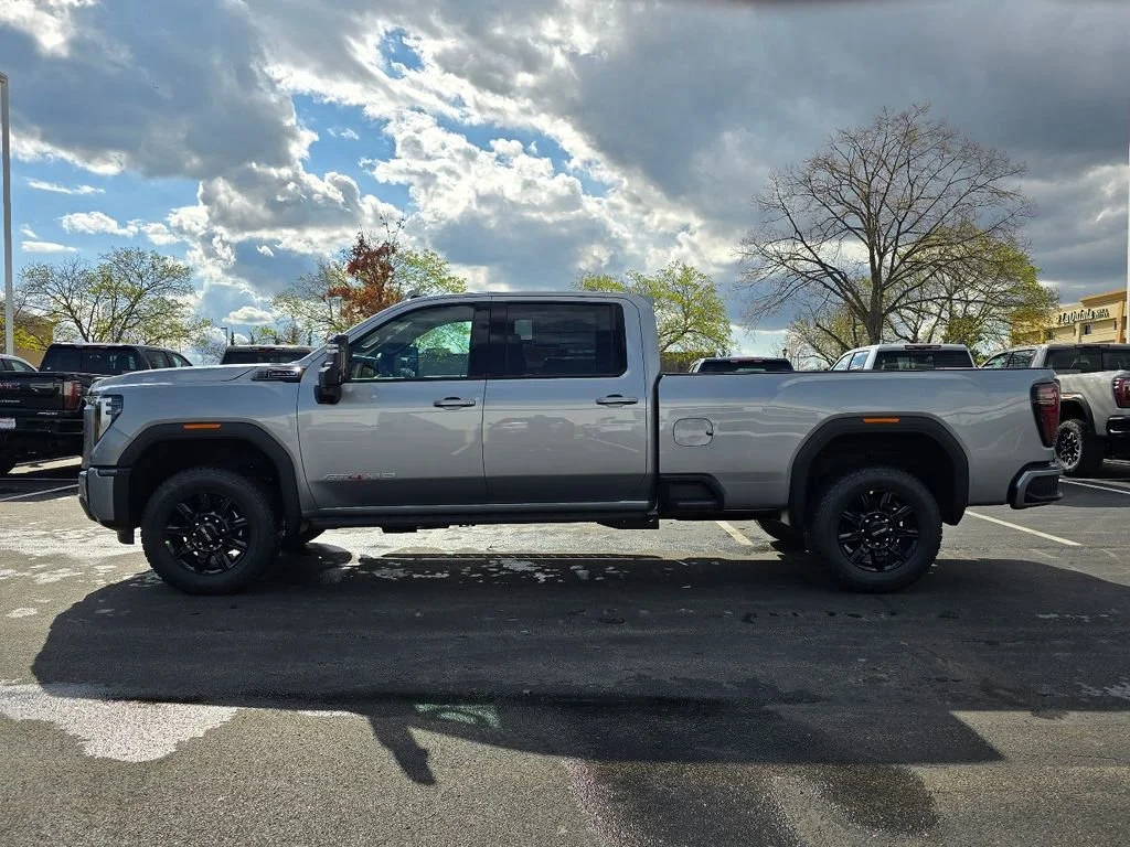 2026 GMC Sierra 2500HD AT4 - Photo 6