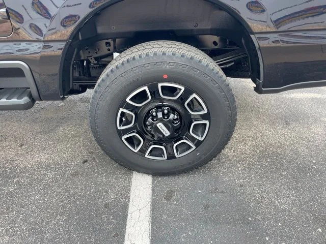 2026 Ford F-250 Super Duty Platinum - Photo 17