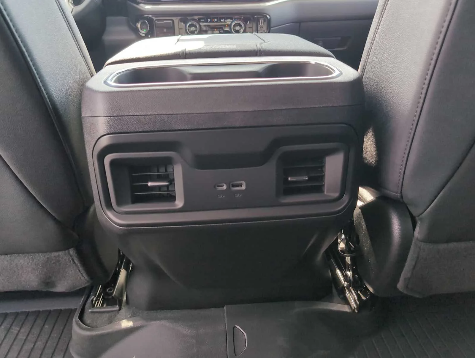 New 2026 Sterling Gray Metallic Chevrolet RST image 21