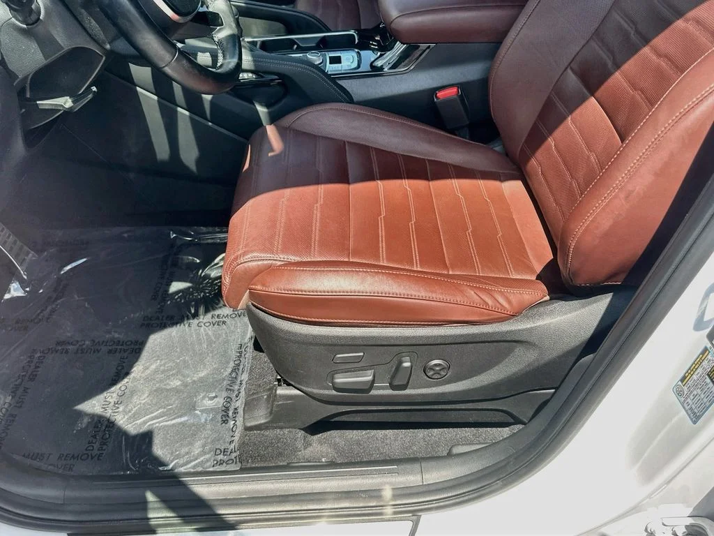 Certified Used 2023 White Kia SX-Prestige image 20