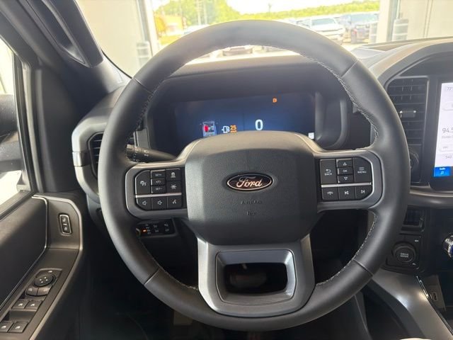 New 2026 Oxford White Ford XLT image 28