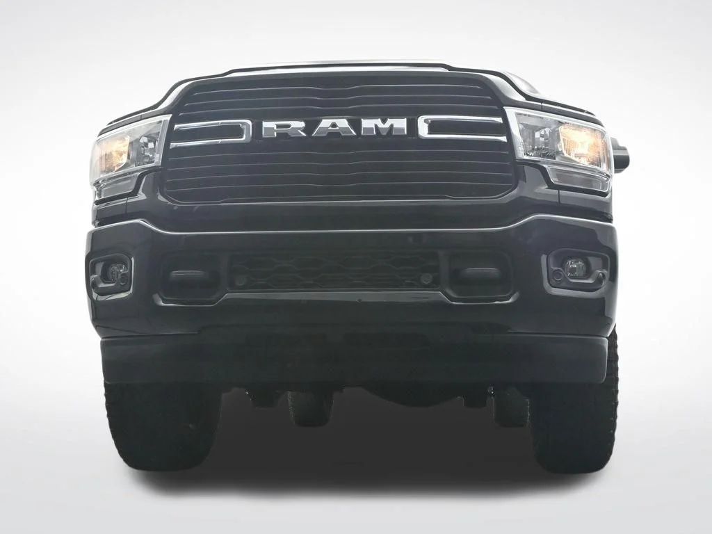 Used 2020 Diamond Black Ram Big Horn image 40