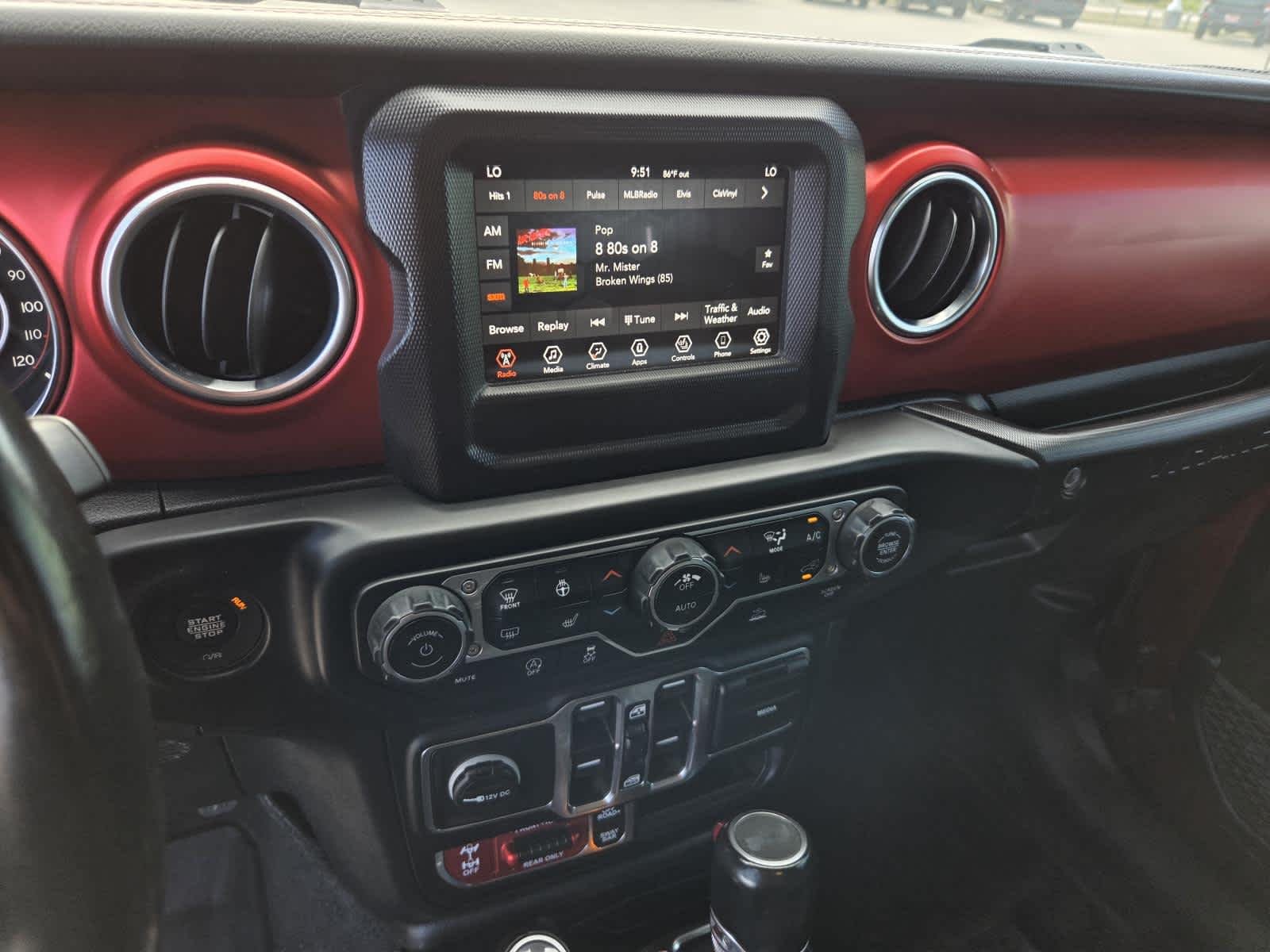 Used 2021 Snazzberry Pearlcoat Jeep Unlimited Rubicon image 19