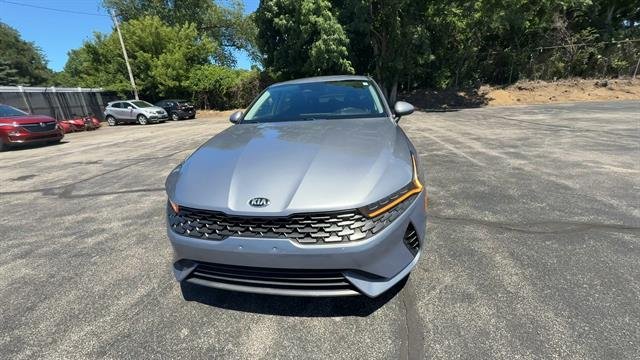 Used 2021 Gravity Gray Kia LXS image 3