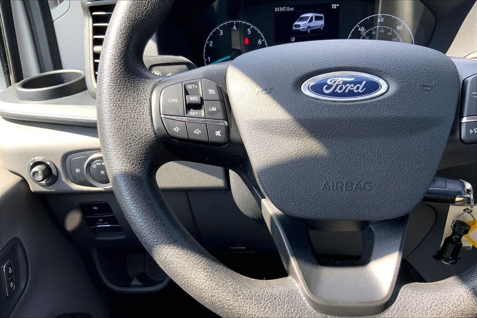 Used 2022 Oxford White Ford XLT image 25