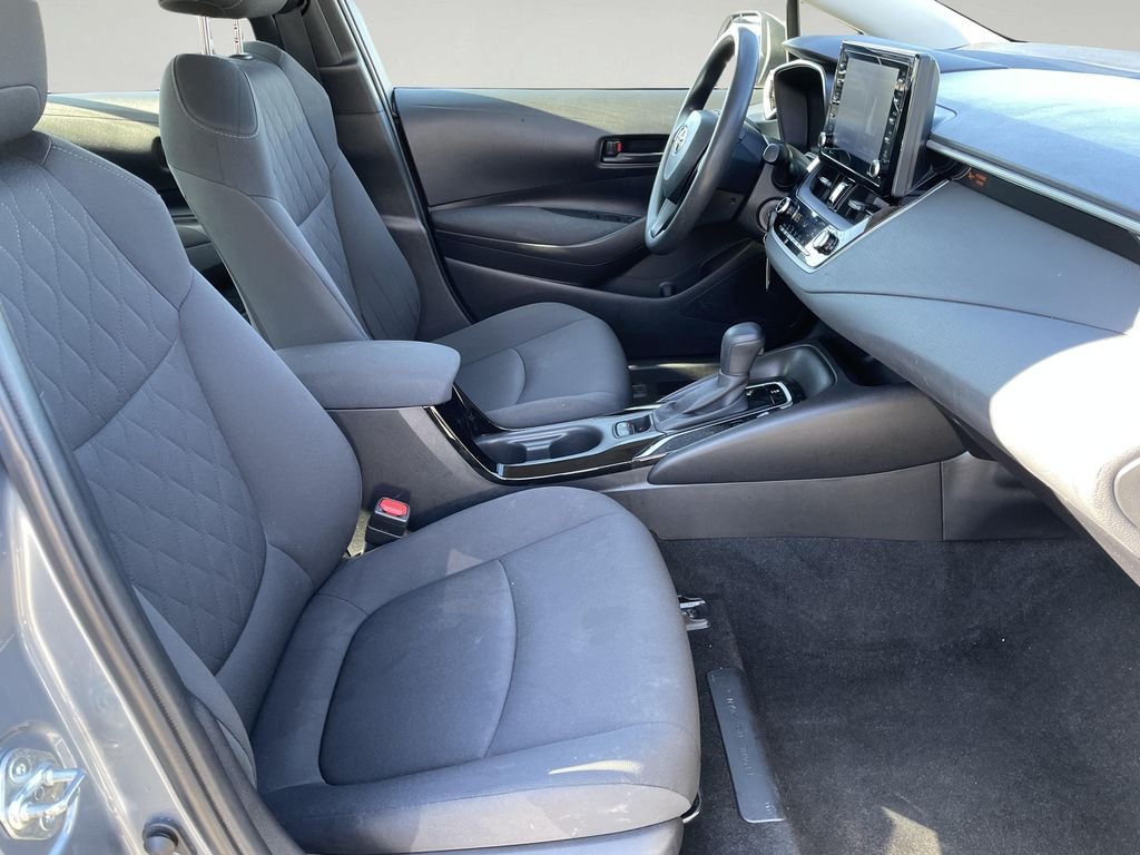 2022 Toyota Corolla LE - Photo 13