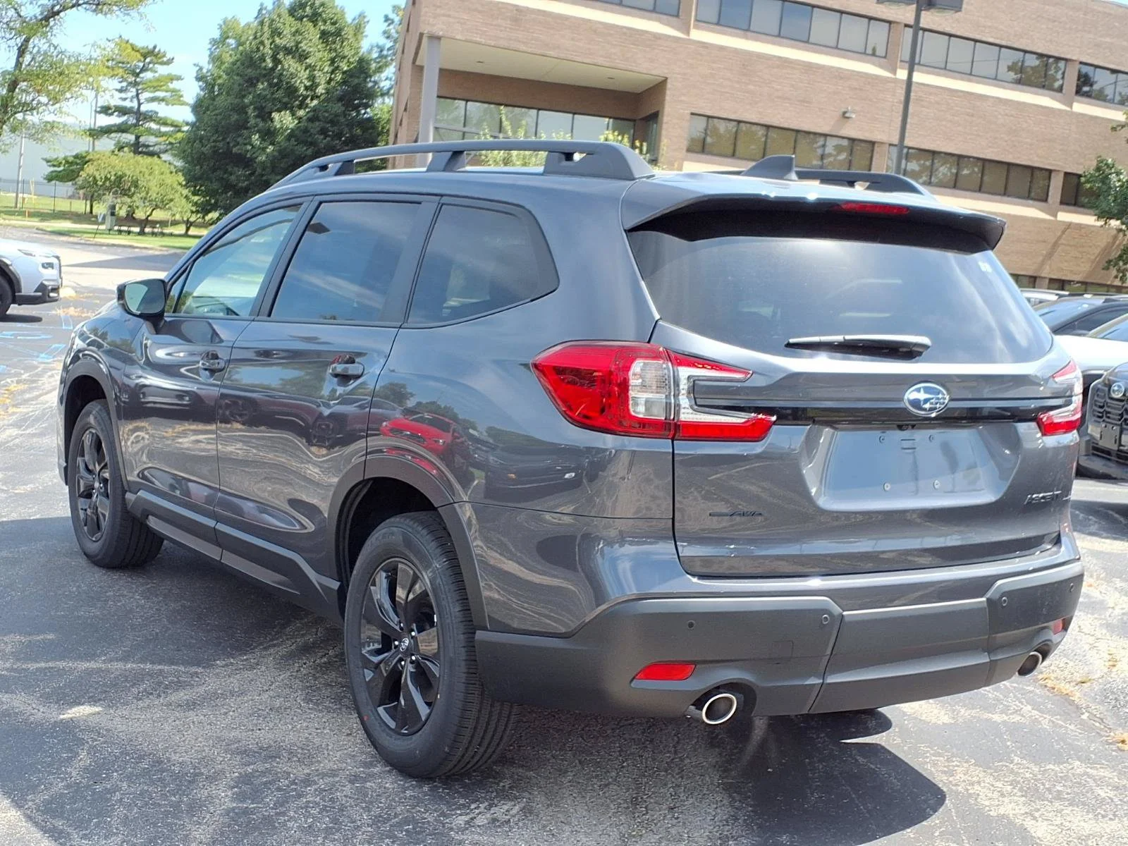 New 2027 MAGNETITE GRAY METALLIC Subaru Premium image 2