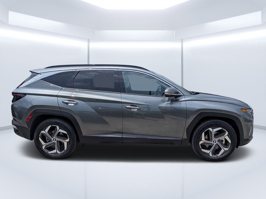 Used 2022 Gray Hyundai Limited image 2