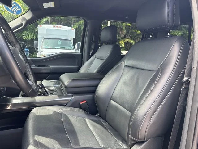 Used 2022 Black Metallic Ford XLT image 6