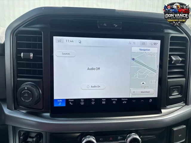 New 2026 Oxford White Ford XLT image 18