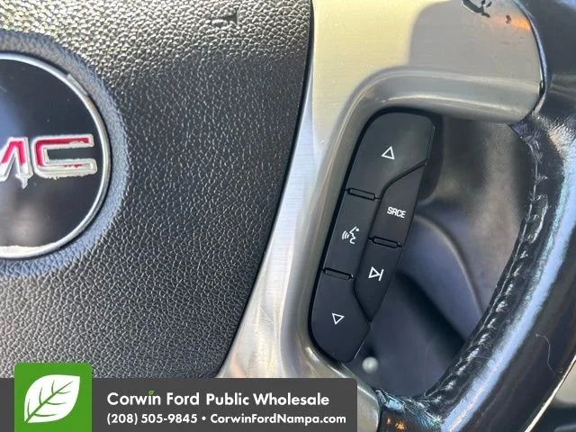 Used 2008 Silver GMC SLE image 18