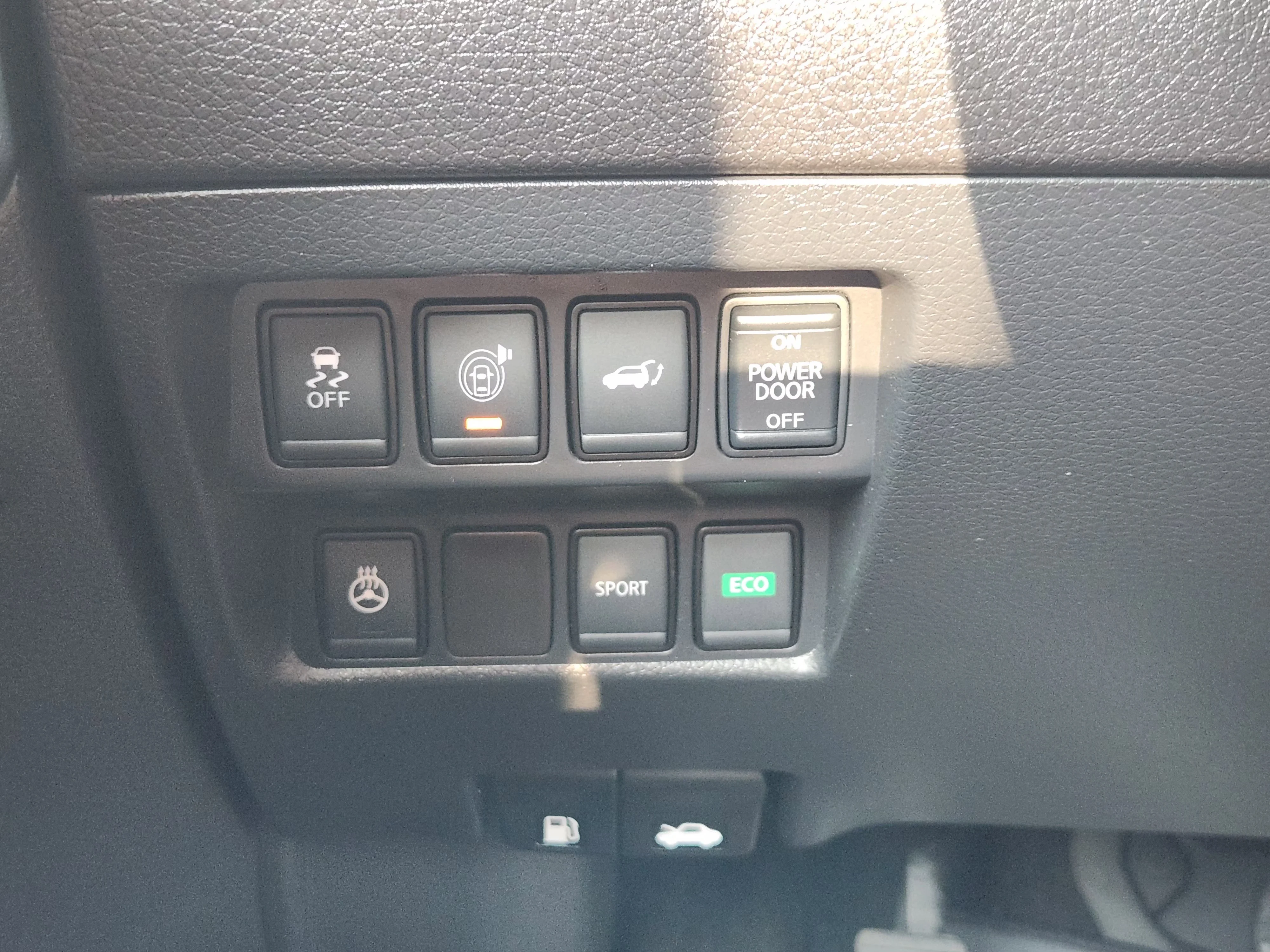 Used 2017 Magnetic Black Nissan SL image 23