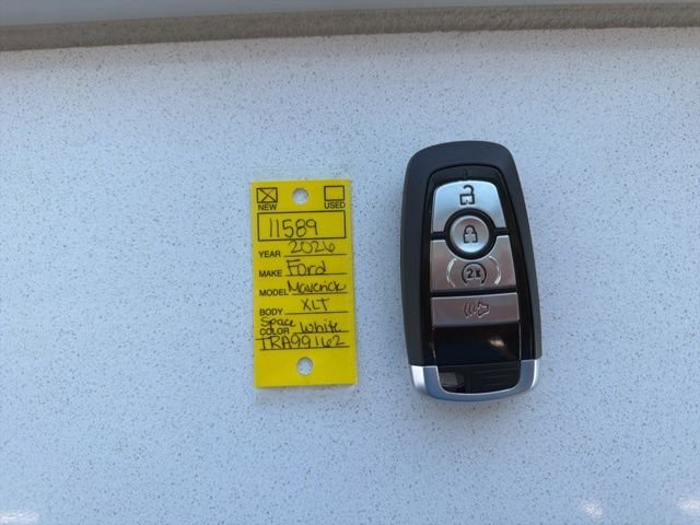 New 2026 Space White Metallic Ford XLT image 48