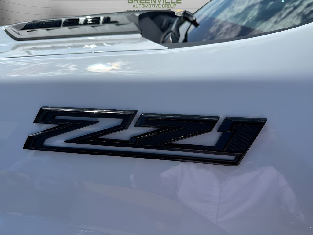New 2026 Summit White Chevrolet LT image 13