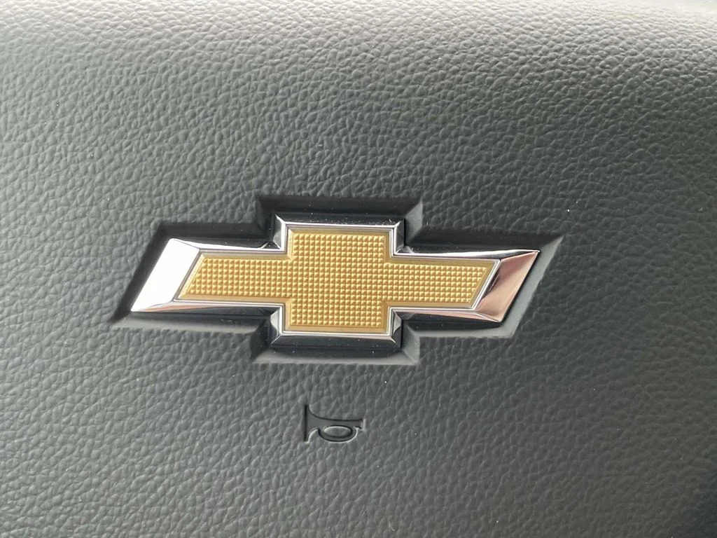 New 2026 Sterling Gray Metallic Chevrolet Custom image 30