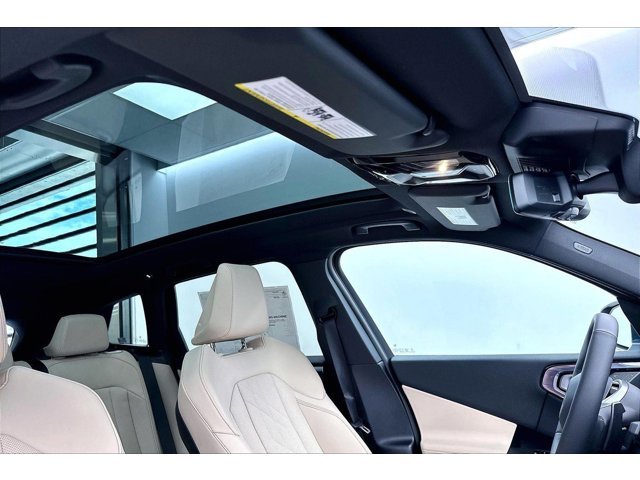 New 2026 Arctic Race Blue metallic BMW 30 xDrive image 35