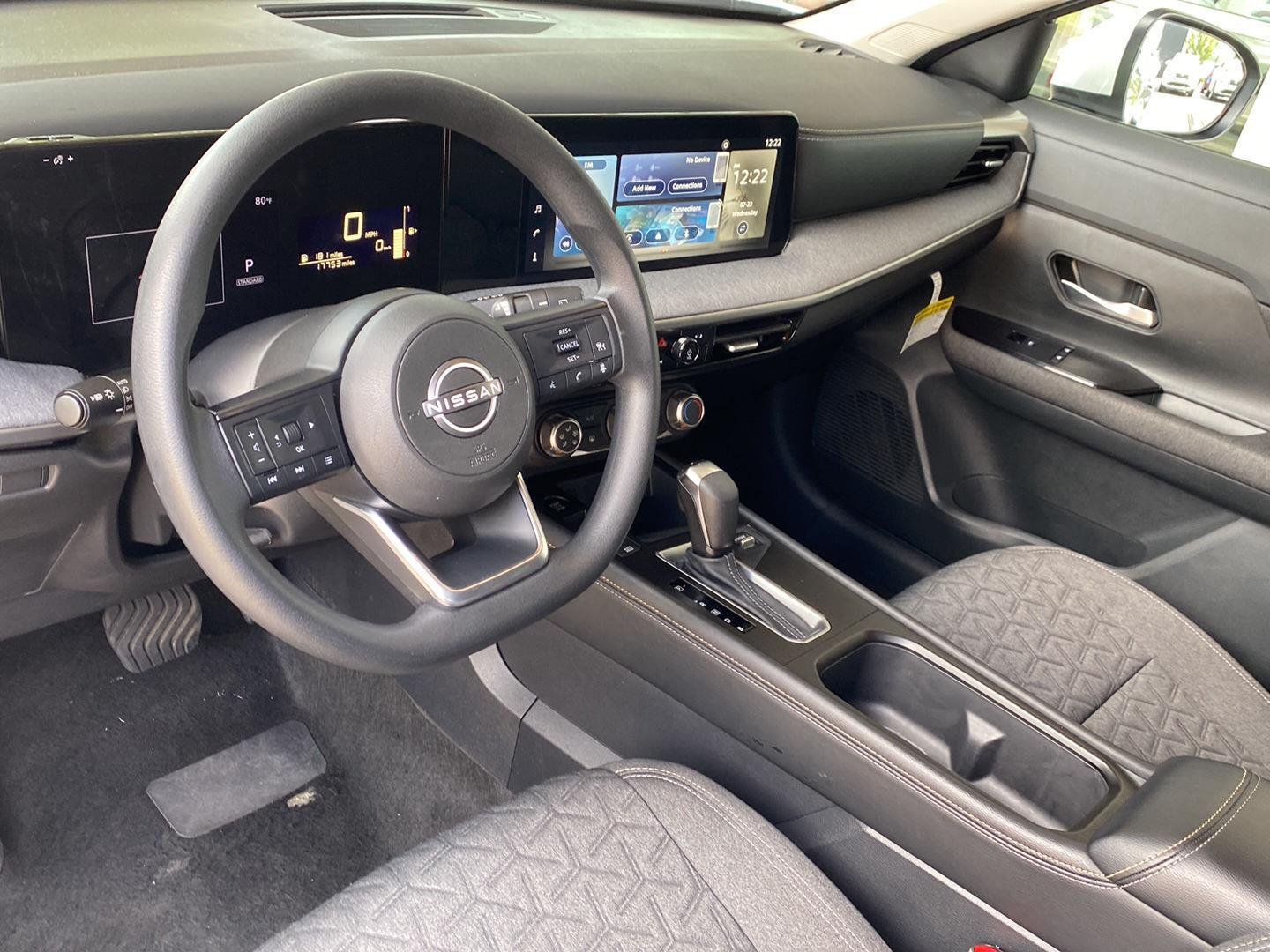 Certified Used 2025 Fresh Powder Nissan SV image 17