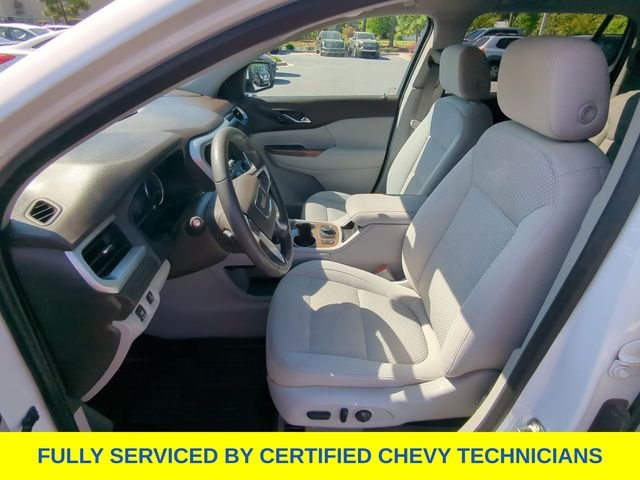 Used 2023 White GMC SLE image 26