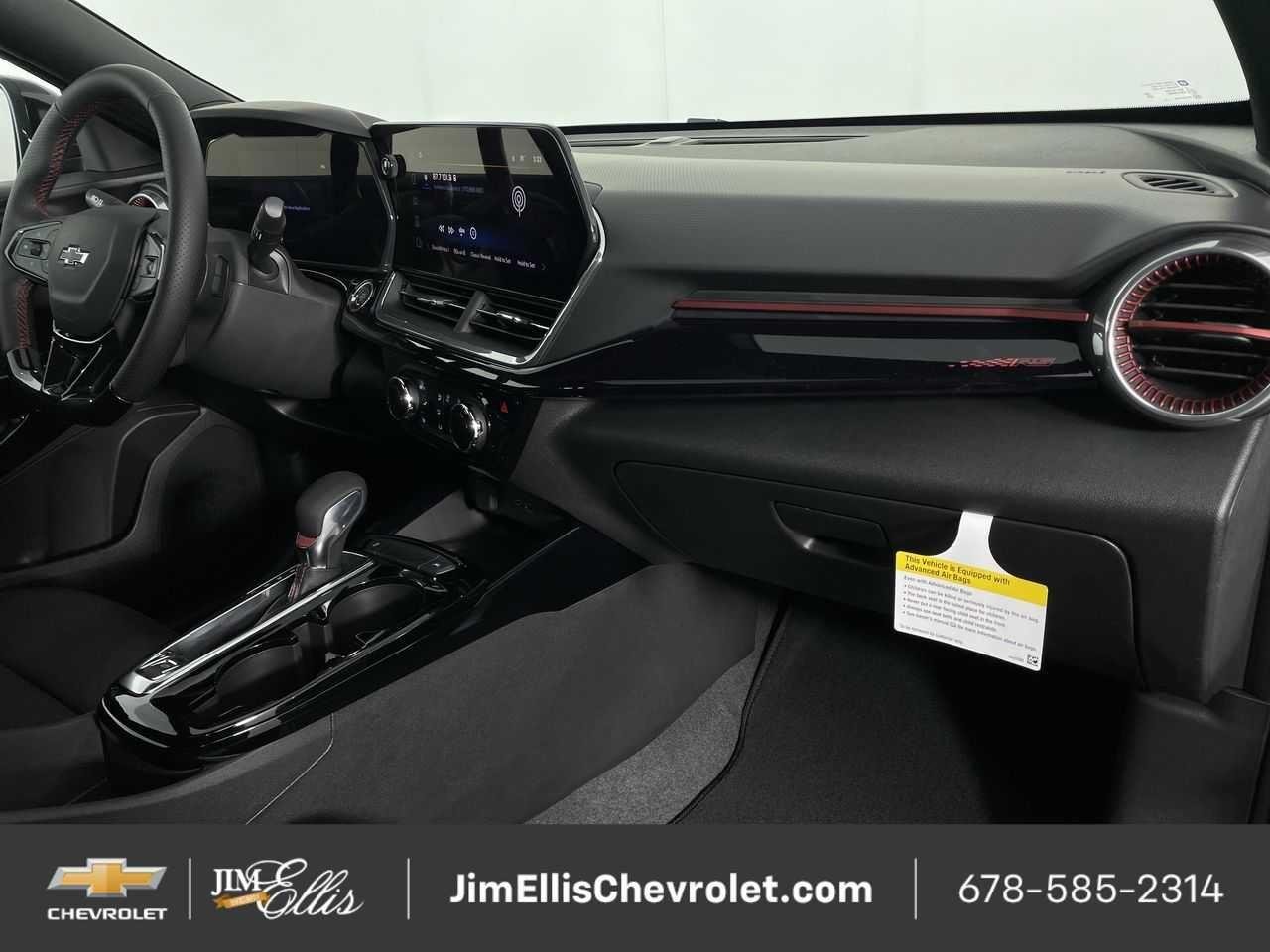 2025 Chevrolet Trax RS - Photo 27