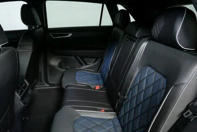 2026 Volkswagen Atlas Cross Sport SEL Premium R-LINE - Photo 20