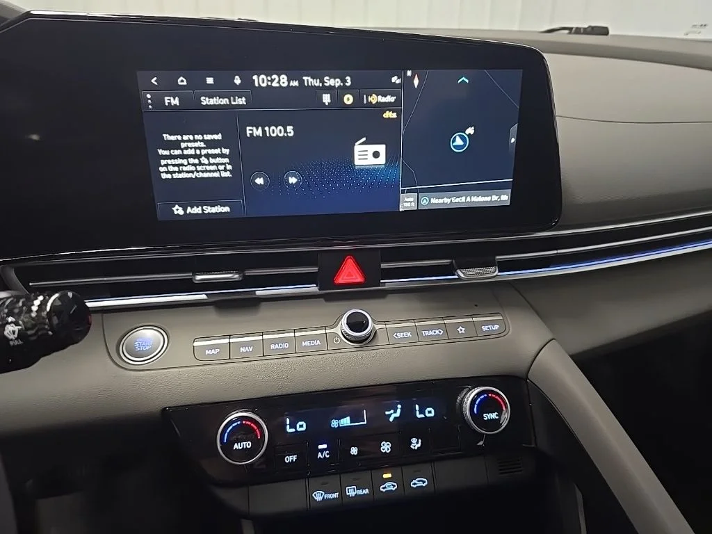 Used 2024 Red Hyundai SEL image 28