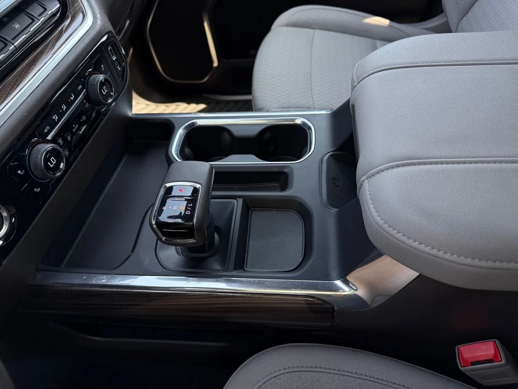 Used 2023 Blue Chevrolet LT image 18