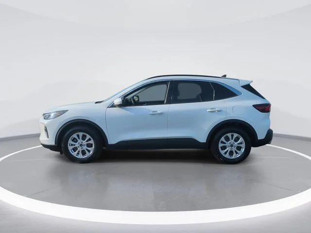 Used 2024 White Ford Active image 5