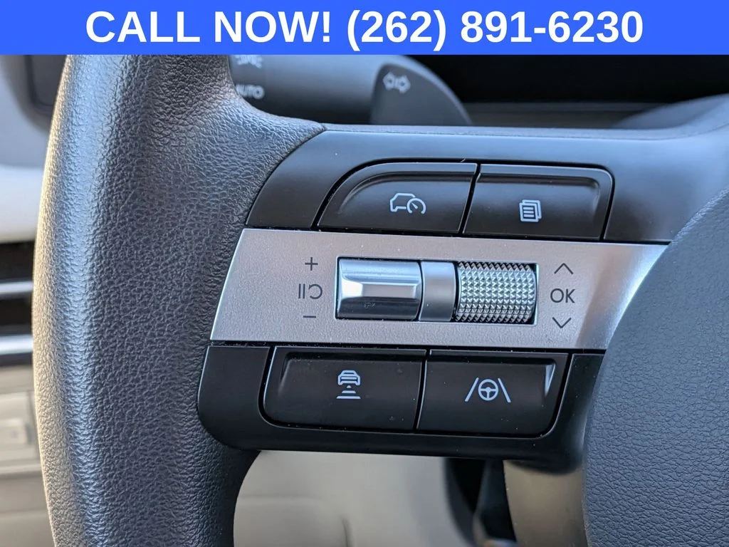 Certified Used 2025 Gray Hyundai SE image 15